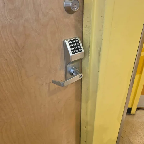 electricdoorlock